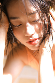 两个人一前一后攻击我bd