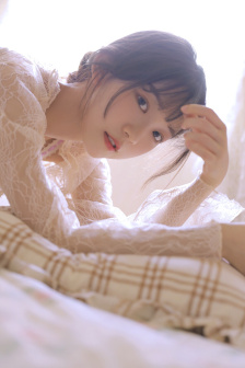 女大学沙龙室5